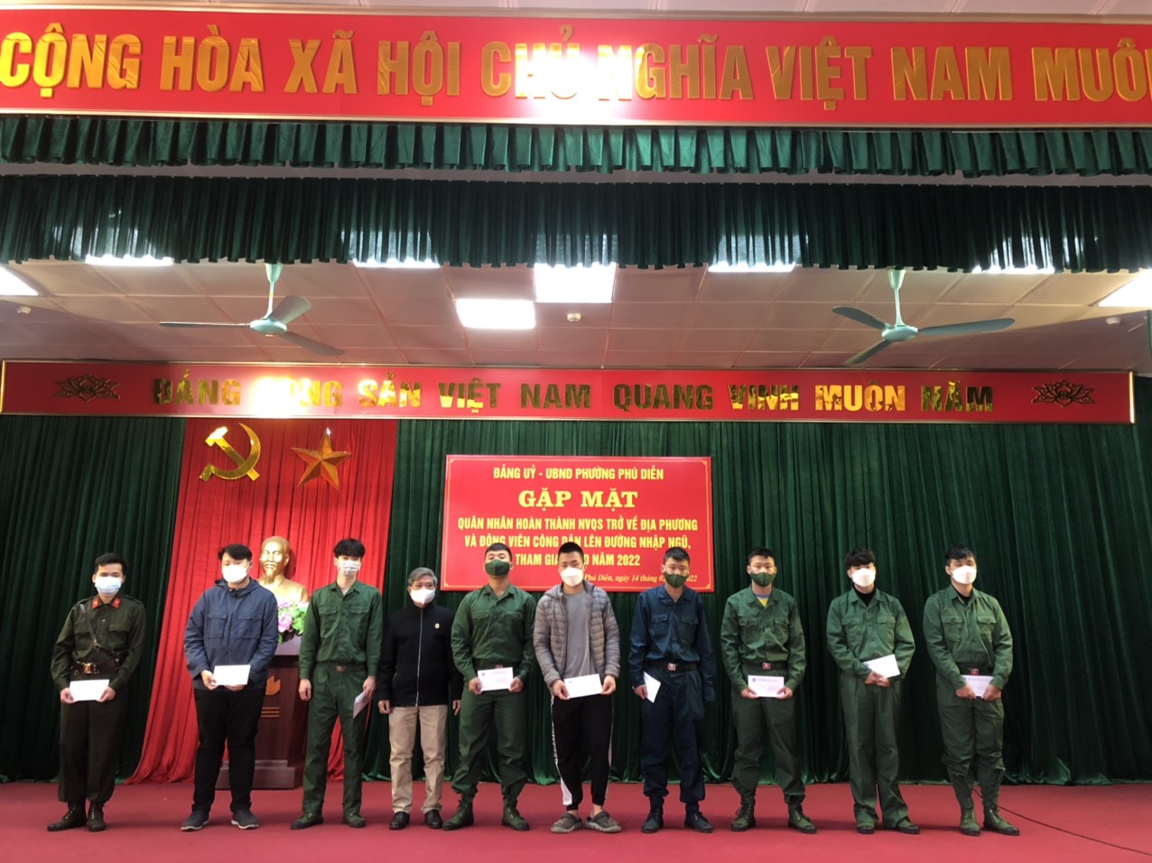 Hội nghị Gặp mặt động viên thanh niên lên đường nhập ngũ vào QĐND,CAND năm 2022 và đón quân nhân hoàn thành nghĩa vụ trở về địa phương